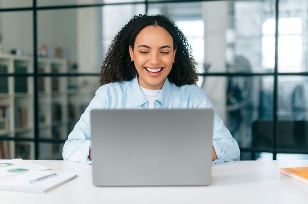 Comment une agence seo peut transformer votre présence en ligne ?